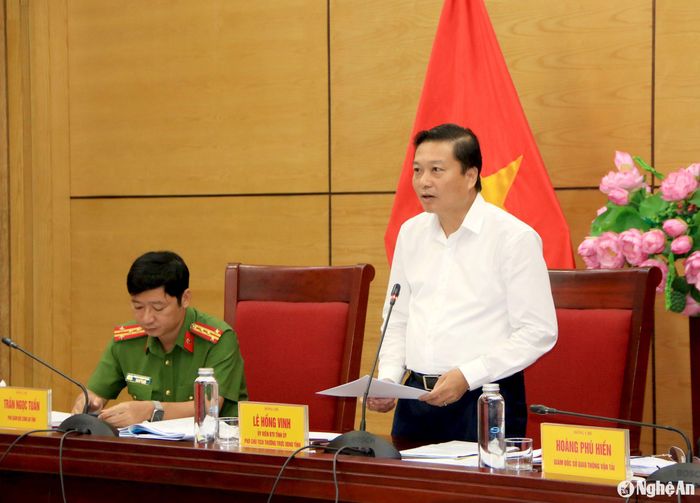 Phó Chủ tịch Thường trực UBND tỉnh Lê Hồng Vinh phát biểu kết luận tại hội nghị. Ảnh: Tiến Đông