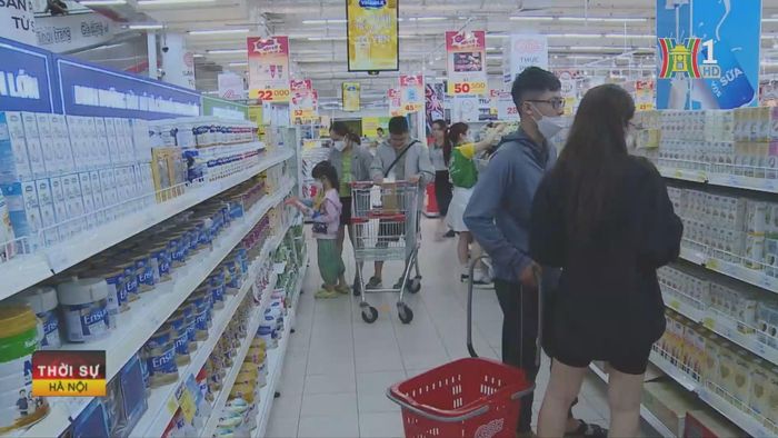 Giảm thuế có tác động tích cực trong việc kích cầu mua sắm.