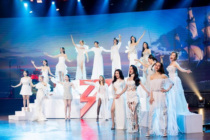  30 chị đẹp mùa đầu tiên 