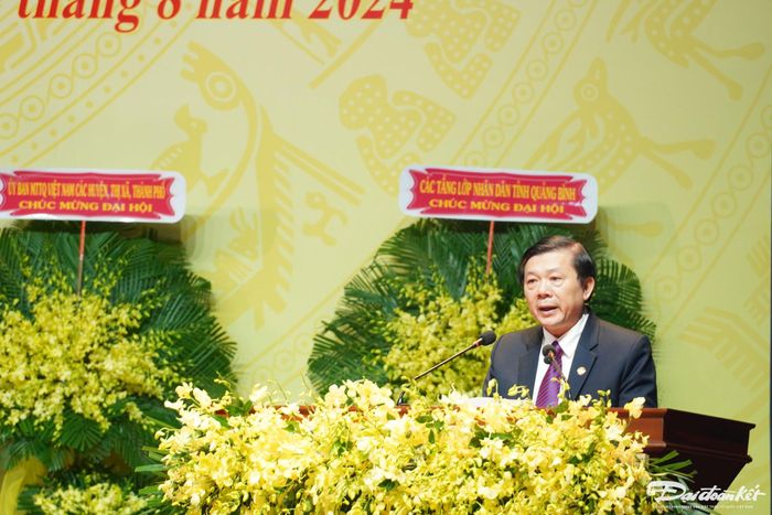 Phó Chủ tịch Nguyễn Hữu Dũng phát biểu chỉ đạo tại Đại hội. Ảnh: X.T