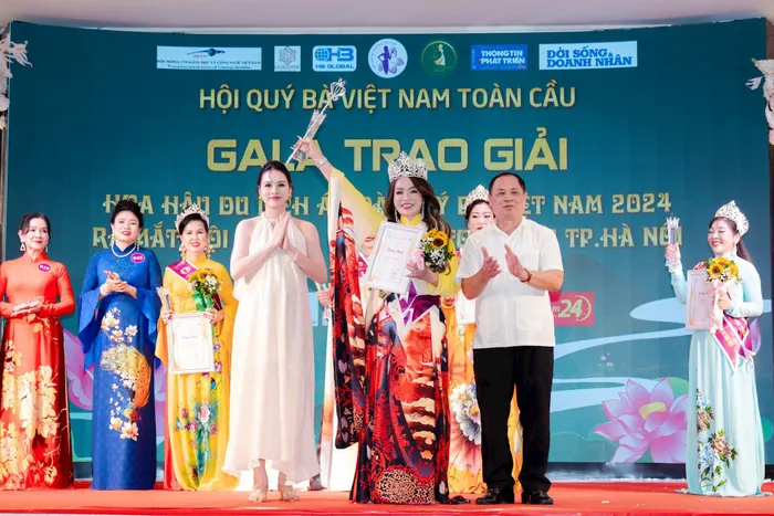 Hoa hậu Du lịch Áo dài Quý bà Việt Nam 2024 đã tìm thấy chủ nhân-2