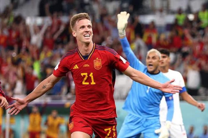 Dani Olmo sẽ trở về khoác áo đội bóng cũ Barca