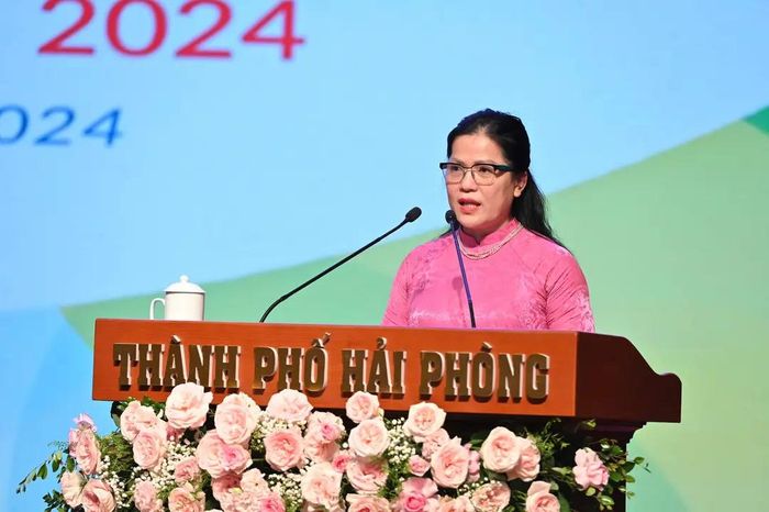 Thứ trưởng Bộ GD&amp;ĐT Nguyễn Thị Kim Chi phát biểu