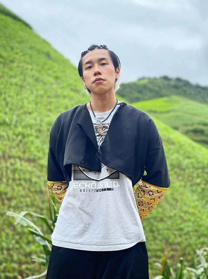 Diễn viên Long Vũ vào vai một thanh niên ngỗ nghịch, đua đòi trong phim “Cuộc chiến không giới tuyến“. Ảnh: Nhà sản xuất