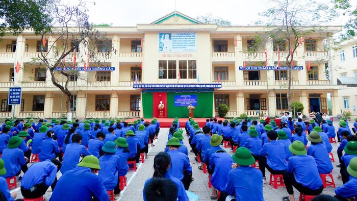 Học sinh Trường THPT Cát Ngạn (huyện Thanh Chương). Ảnh: Mai Hoa