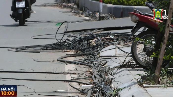 Quá trình đưa dây điện xuống lòng đất chưa được giám sát chặt chẽ.