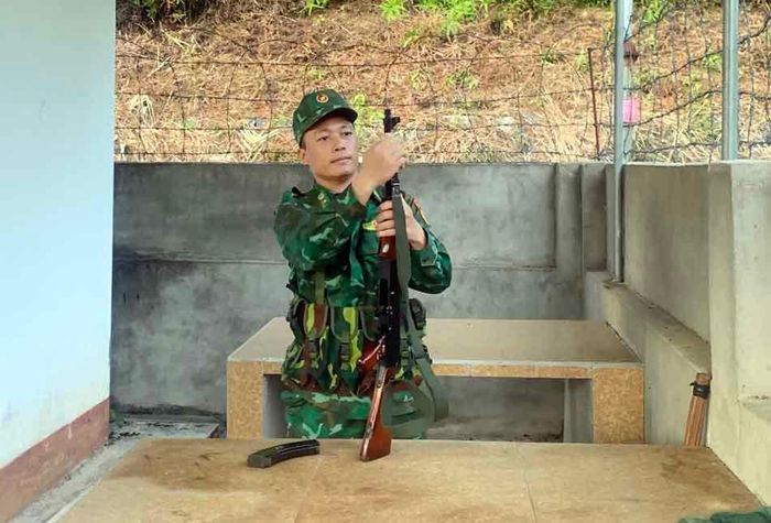 Chân dung Thiếu tá, Đồn trưởng Đồn Biên phòng Phúc Sơn (Anh Sơn) Hoàng Văn Giang. Ảnh: Thanh Quỳnh