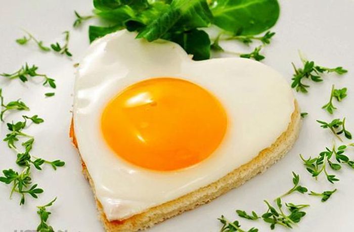 Ăn quá nhiều trứng tăng nguy cơ mắc bệnh tim.