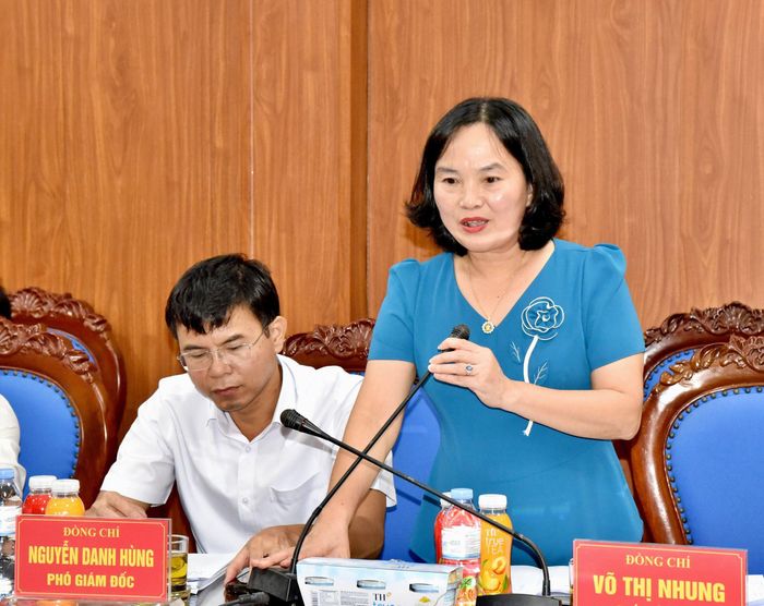 Bà Võ Thị Nhung - Phó Giám đốc Sở Nông nghiệp và PTNT phát biểu tại cuộc họp. Ảnh: Hoài Thu