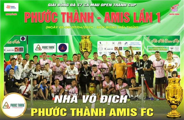 Chung kết S7 Cà Mau Open mùa 1 gây ấn tượng cực kỳ mạnh mẽ khi gần 100% người tham gia trong trận đấu này là dân miền Tây chính hiệu; thu hút hàng ngàn khán giả cổ vũ trực tuyến trên sóng livestream, hàng trăm người hâm mộ bóng đá Cà Mau đến xem và cổ vũ.