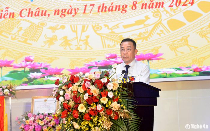 Đồng chí Nguyễn Văn Đệ - Phó Chủ tịch UBND tỉnh phát biểu tại buổi lễ. Ảnh: Xuân Hoàng