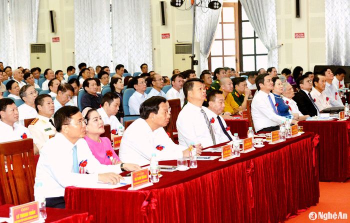 Các đại biểu tham dự buổi lễ. Ảnh: Xuân Hoàng