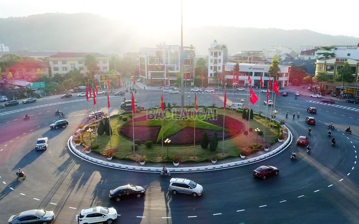  Ngày nay thành phố Lào Cai đã trở thành đô thị hiện đại. 