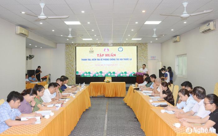 Lớp tập huấn có sự tham gia của nhiều ban, ngành và đơn vị chức năng. Ảnh: Thành Chung