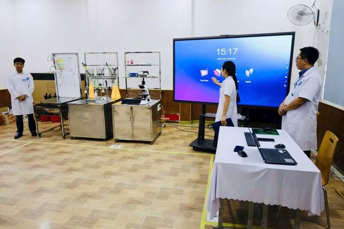 Mô hình Bộ giải phẫu chẩn đoán thú y của Trường Trung cấp DTNT Nghệ An. Ảnh: NTCC