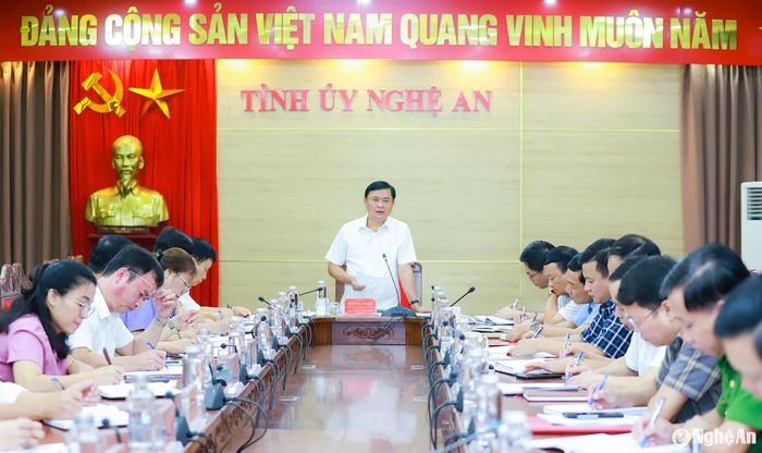 Quang cảnh cuộc giao ban. Ảnh Thành Duy