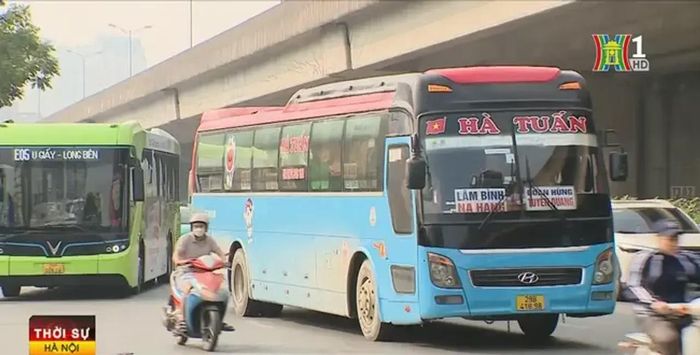100 tổ công tác được bố trí tại các tuyến đường trọng điểm ra vào Hà Nội.