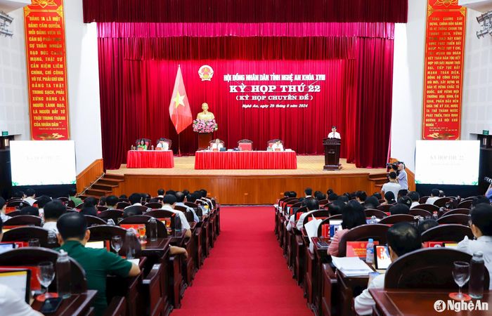 Quang cảnh Kỳ họp thứ 22, HĐND tỉnh Nghệ An khóa XVIII, nhiệm kỳ 2021 - 2026. Ảnh: Phạm Bằng