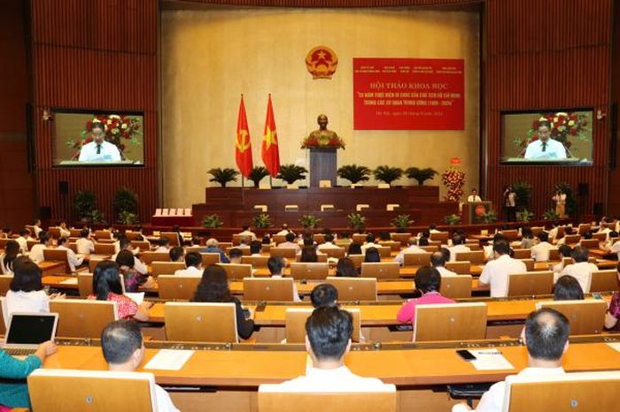 Hội thảo có sự tham gia của gần 600 đại biểu.
