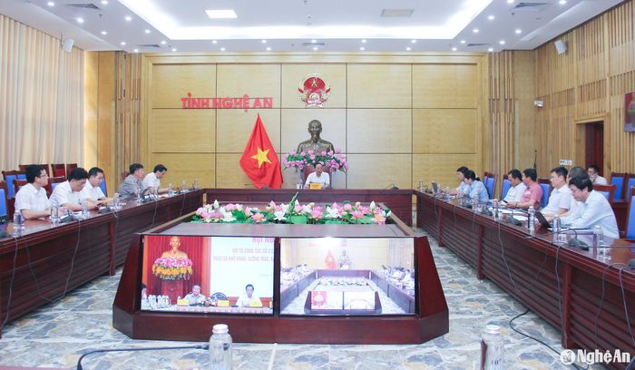 Quang cảnh tại điểm cầu tỉnh Nghệ An. Ảnh: Mai Hoa