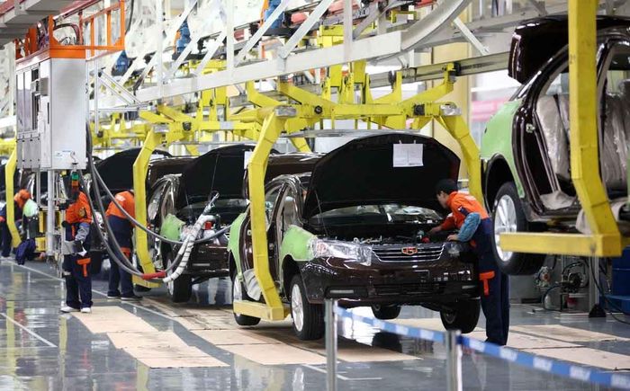 Giảm 50% lệ phí trước bạ đối với ô tô sản xuất, lắp ráp trong nước. Ảnh: baochinhphu.vn