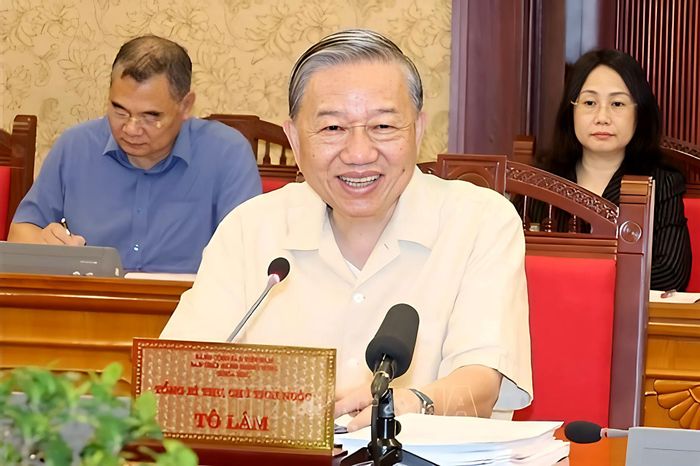Tổng Bí thư, Chủ tịch nước Tô Lâm chủ trì họp Bộ Chính trị cho ý kiến vào các văn kiện ngày 30/08/2024. Ảnh: TTXVN