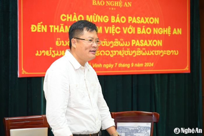 Đồng chí Ngô Đức Kiên - Tổng Biên tập Báo Nghệ An phát biểu tại hội nghị. Ảnh: Thành Cường