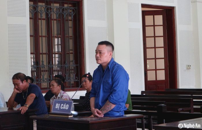 Bị cáo Lê Thanh Hưng tại phiên tòa. Ảnh: Trần Vũ
