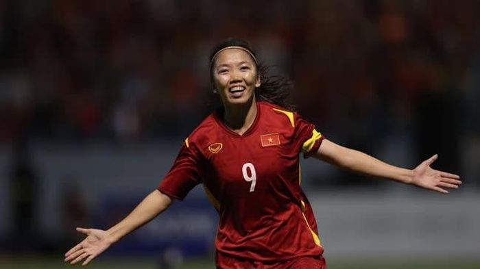 Huỳnh Như là niềm hy vọng của ĐT nữ Việt Nam