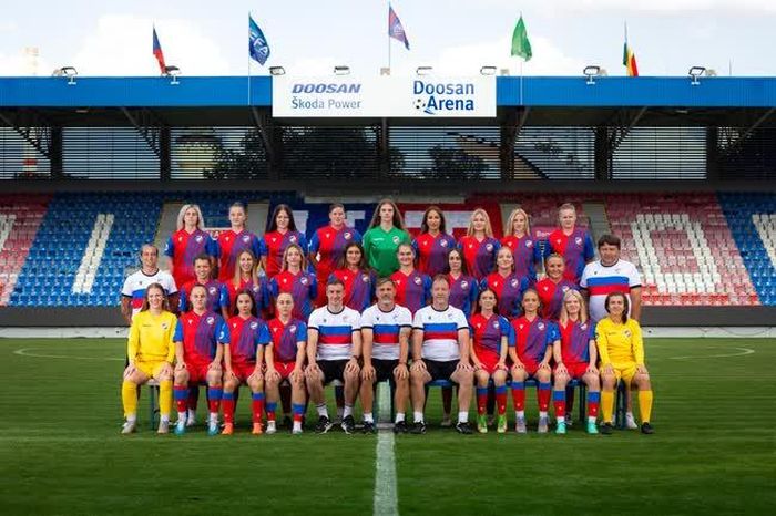 Hình ảnh về đội nữ Viktoria Plzen