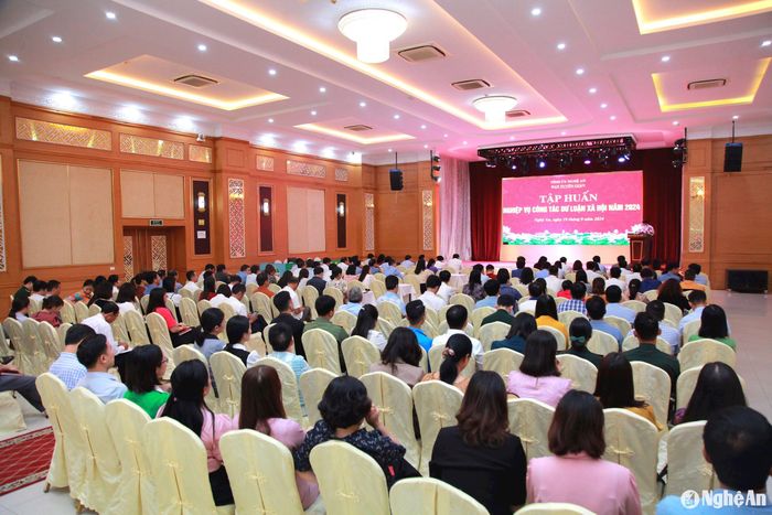 Toàn cảnh buổi tập huấn. Ảnh: Ngân Hạnh