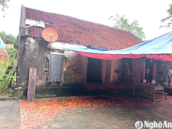 Nạn nhân có gia cảnh khó khăn, thuộc diện hộ nghèo. Ảnh: Nguyễn Trần