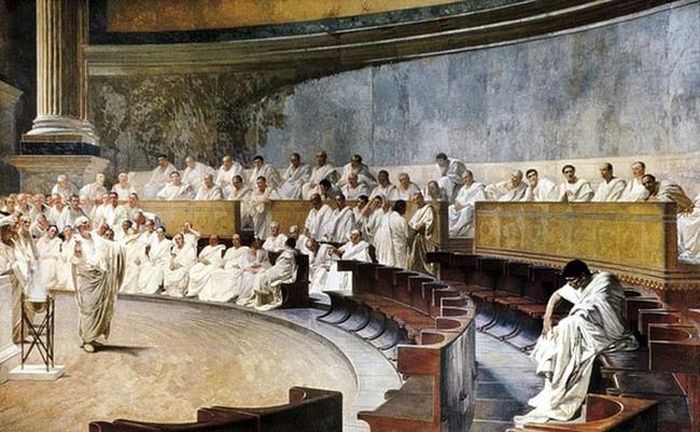 “Megalopolis” lấy cảm hứng từ cuộc đối đầu giữa Cicero (đang đứng diễn thuyết) với Catilina (ngồi riêng ở góc phải)