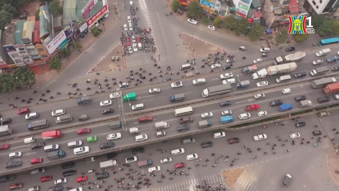 Thành phố Hà Nội hiện có hơn 150 tuyến buýt đang khai thác, vận hành, phủ rộng đến 30/30 quận, huyện, thị xã.