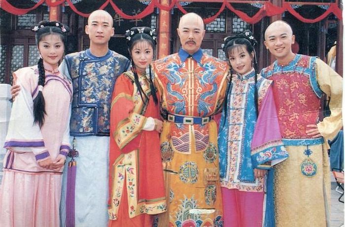 Dàn diễn viên tham gia đóng phim "Hoàn Châu cách cách"
