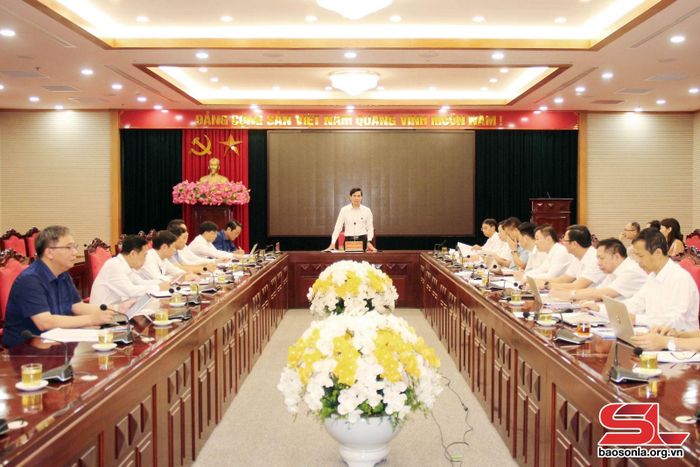 Họp tháo gỡ khó khăn, vướng mắc trong triển khai Đề án 666.