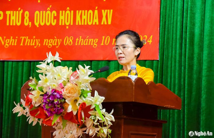 Đồng chí Võ Thị Minh Sinh - Ủy viên Ban Thường vụ Tỉnh ủy, Chủ tịch Ủy ban MTTQ tỉnh phát biểu tại hội nghị. Ảnh: T.L