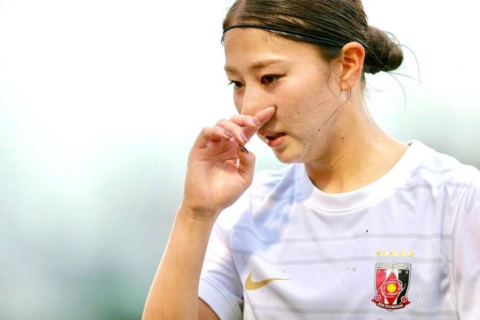Tiền đạo số 19 Shiokoshi nhận được nhiều sự quan tâm của truyền thông vì vẻ đẹp trong veo tuổi 26. Urawa Red Diamonds đánh bại Taichung Blue Whale đã mở rộng cánh cửa cho TPHCM vào vòng đấu knock-out, nếu cô trò HLV Đoàn Thị Kim Chi thắng Odisha ở lượt thứ hai bảng C của AFC Women’s Champions League 2024/25.