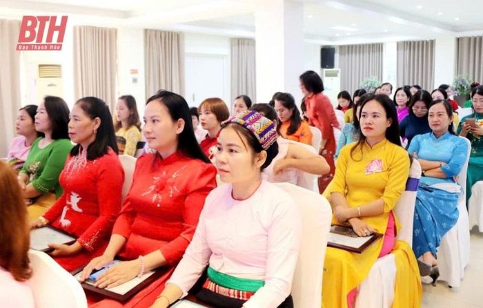 Các đại biểu dự lễ ra mắt