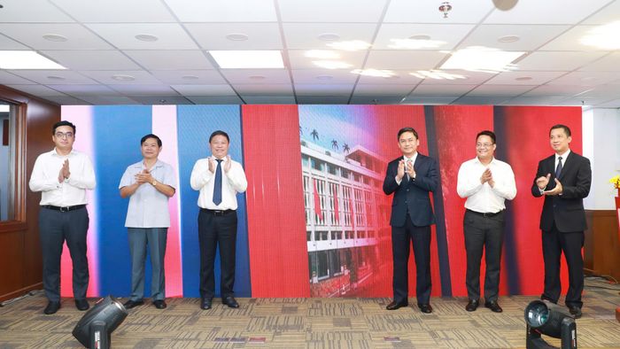 Văn phòng đại diện Đài Hà Nội tại thành phố Hồ Chí Minh khai trương tháng 8/2023 với mục tiêu mở rộng quy mô phủ sóng tin tức từ Hà Nội tại thành phố Hồ Chí Minh, vùng lân cận và ngược lại.