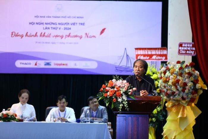 Nhà thơ Nguyễn Quang Thiều (Chủ tịch Hội Nhà văn Việt Nam)