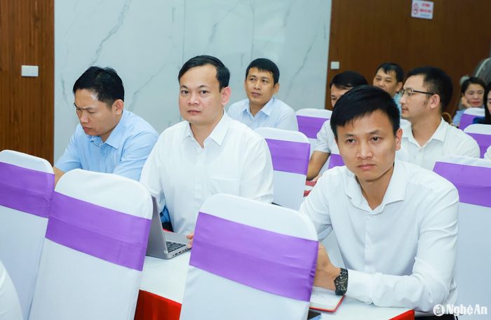 Các đại biểu dự hội nghị. Ảnh: Thành Duy