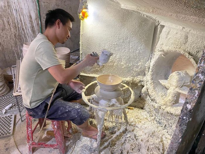  Có những công đoạn có thể sử dụng máy móc gia công để tăng năng suất lao động. 
