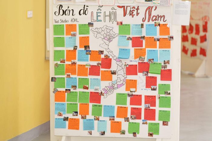  Tác phẩm “Bản đồ lễ hội Việt Nam” do học sinh TH School nghiên cứu thực hiện được trưng bày tại Ngày hội Văn hóa Việt Nam.