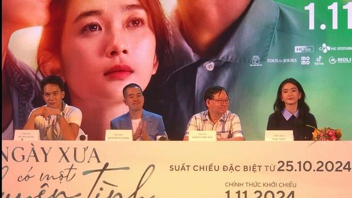 Không khí tại buổi giao lưu. Ảnh: Anh Thư
