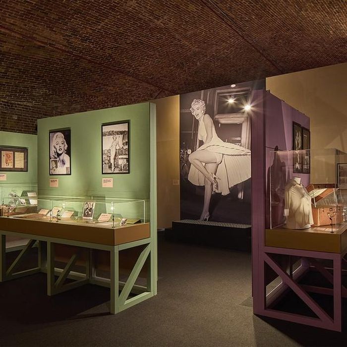 Một góc triển lãm “Marilyn: The Exhibition”