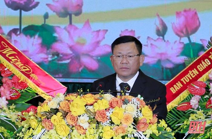 Phó Chủ tịch Thường trực Nguyễn Văn Thi phát biểu tại buổi lễ.