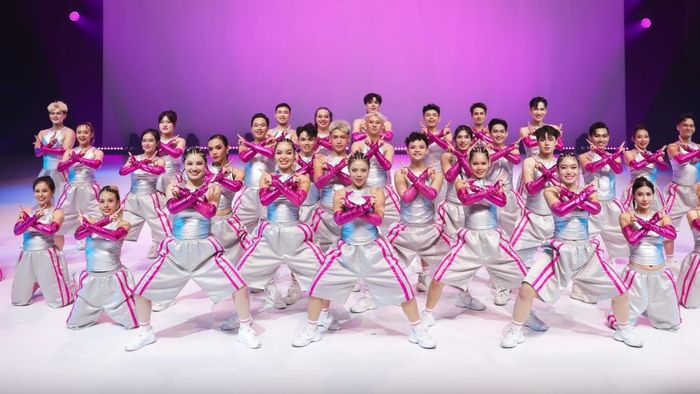 Vòng Chung kết có sự tham gia của 3 đội HanoiXGirls, F.E.D và So Fire.
