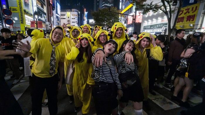 Shibuya từng là nơi có nhiều hoạt động náo nhiệt trong lễ Halloween. Ảnh: The Japan Times.