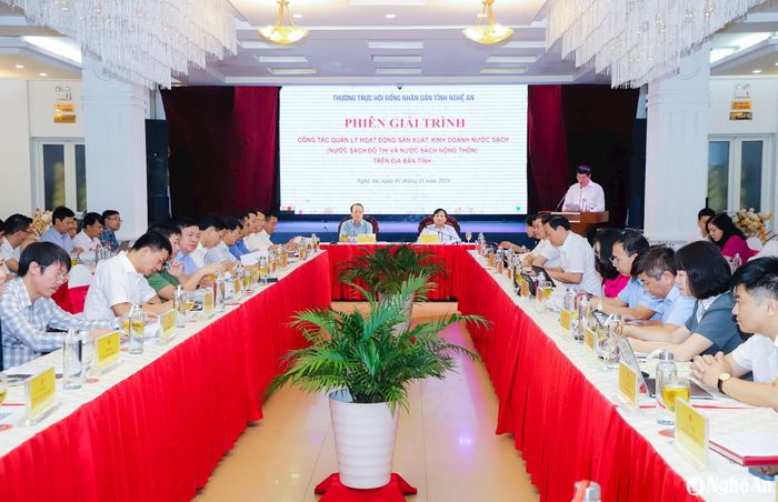 Toàn cảnh phiên giải trình Ảnh: Phạm Bằng